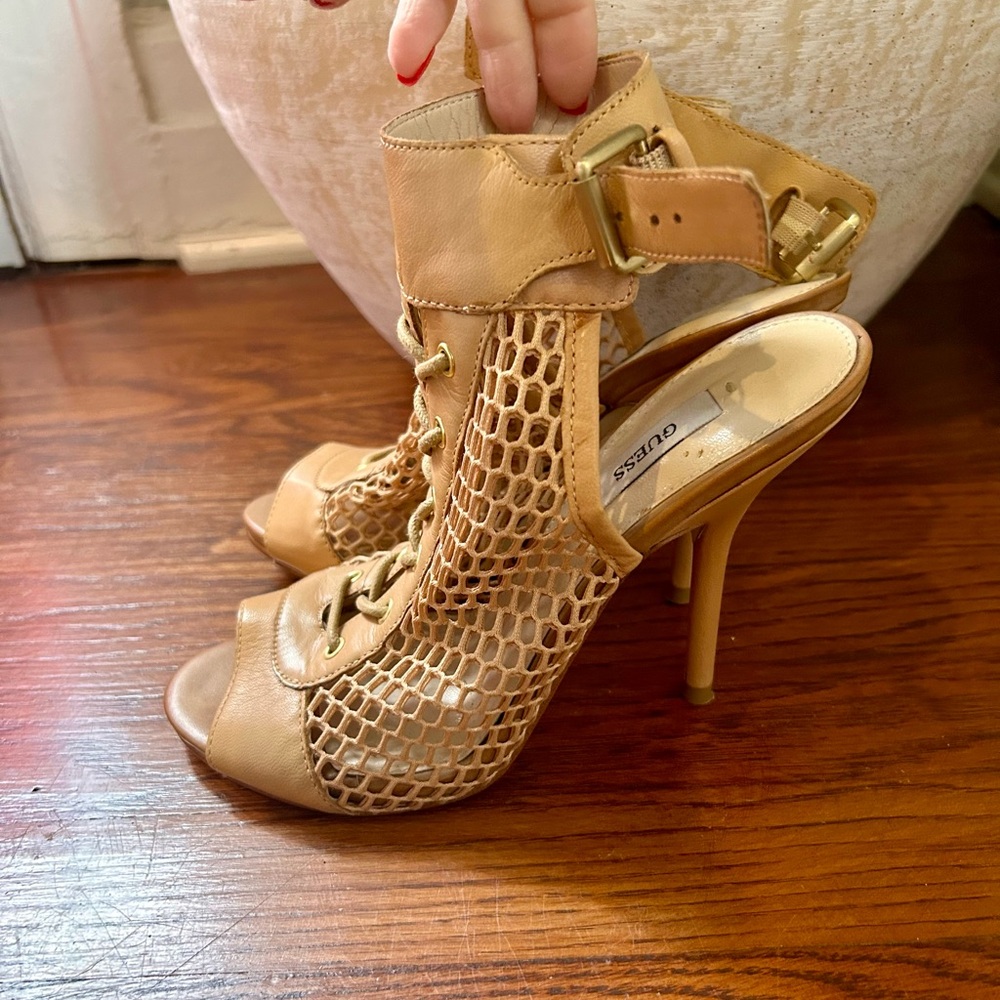 Guess Crochet Fishnet heeled sandals in size 6